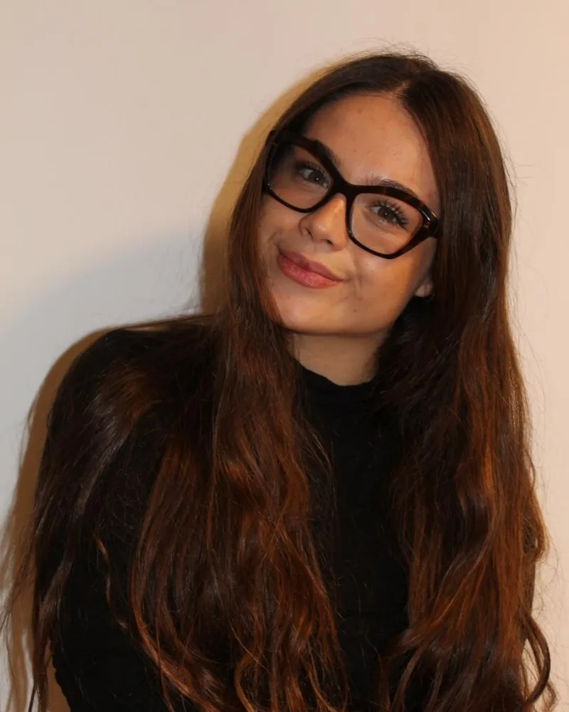 Paola Santos, profesora de refuerzo escolar e inglés en PERSONALIZA